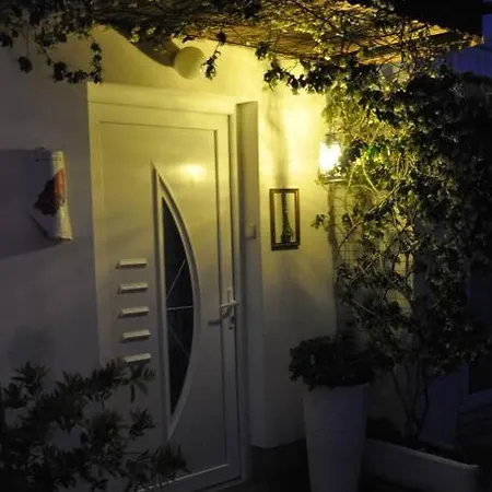 Holiday home Little House Kucica